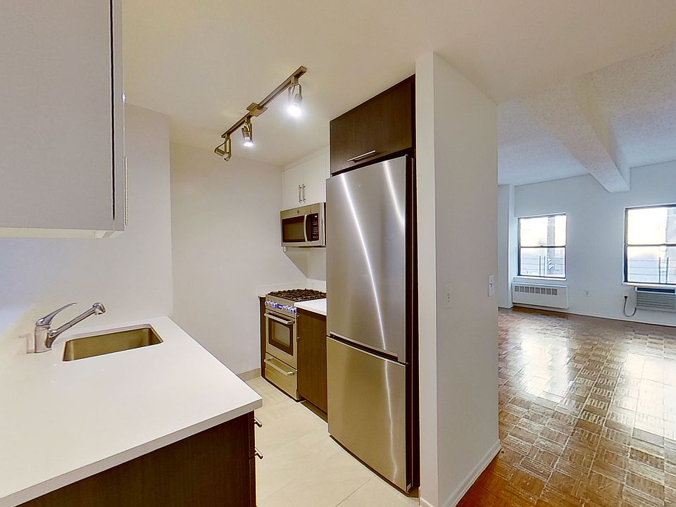 1st image of 360 W 34th St APT 5F