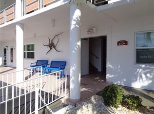 3128 59th St S APT 102, Gulfport, FL 33707