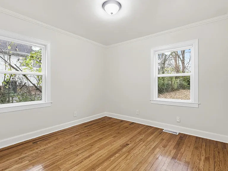 414 Patterson St — Photo 12
