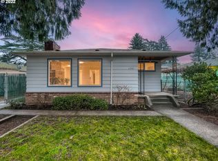 6242 SE Carlton St, Portland, OR