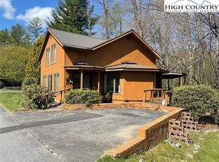 110 River Rd #2, Banner Elk, NC 28604