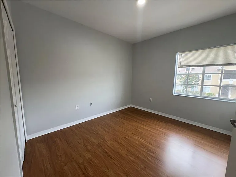 9507 Amberdale Ct #201 — Photo 13