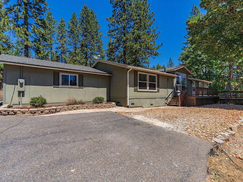 1st image of 25681 Meadow Dr