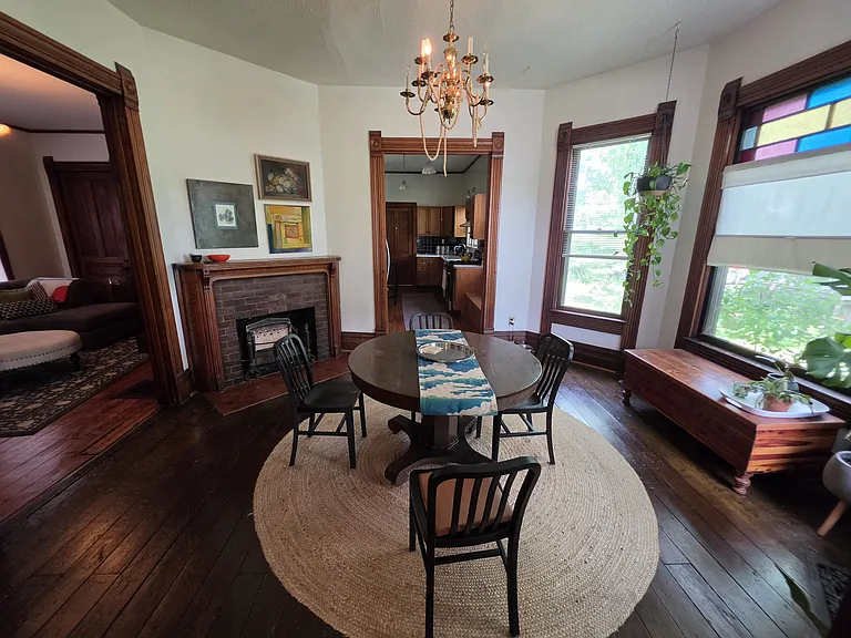 2809 Cottage Grove Ave — Photo 11