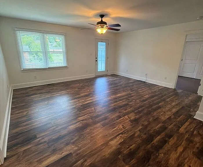 205 W Nims Ave — Photo 4