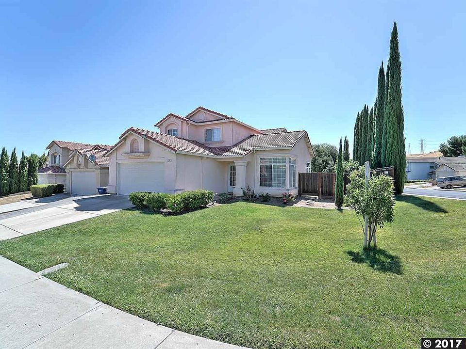 1st image of 2242 Woodhill Dr