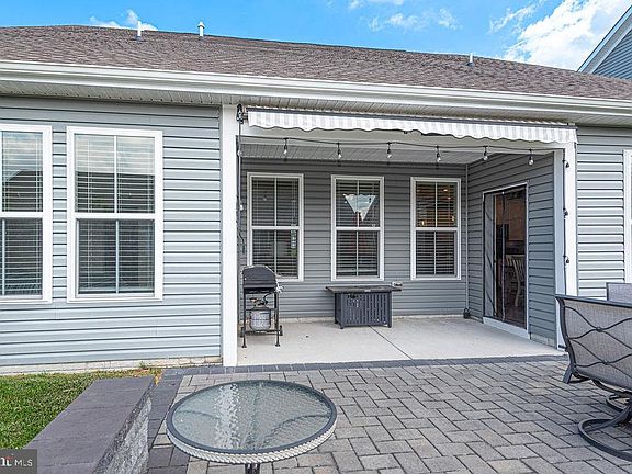 3rd image of 39204 Alapocus Dr