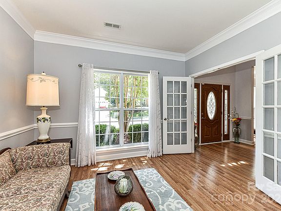 5th image of 13114 Asheford Woods Ln