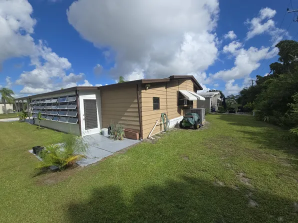 45 Grande Camino Way, Fort Pierce, FL 34951