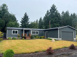 900 NW Peacock Ln, Albany, OR 97321