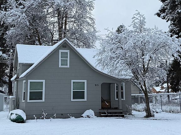 2nd image of 915 Pine St