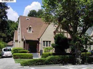 1000 Trestle Glen Rd, Oakland, CA 94610
