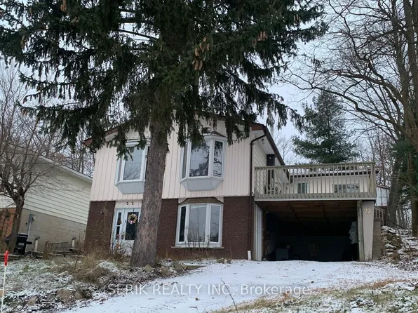 22 Cliff Ave, Huntsville, ON P1H 1G1