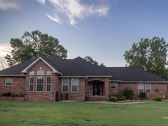 2nd image of 21340 Fairway Ct