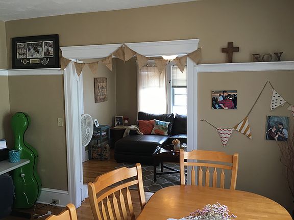 Dinning Room & Living Room 2