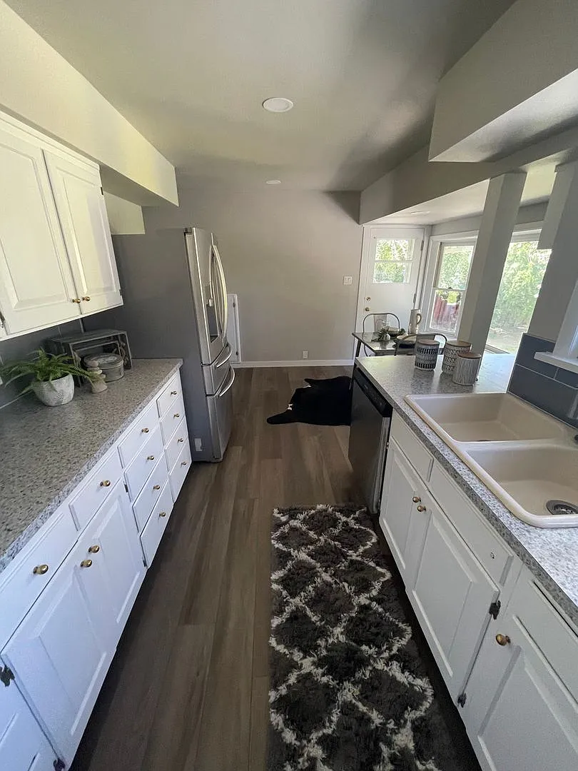 445 Buchanan Street — Photo 3