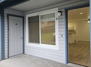 1110 29th St #6, Anacortes, WA 98221