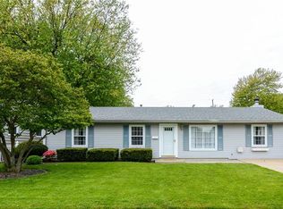 3937 N Cambridge Dr, Decatur, IL 62526