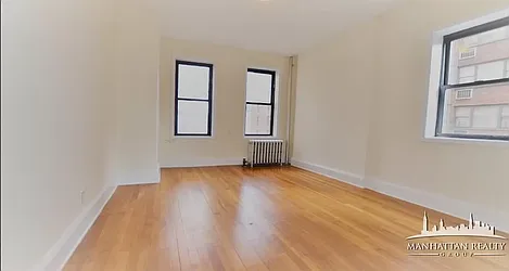 Rented by Manhattan Realty Group