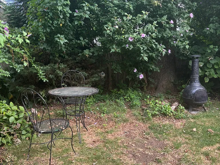11 Eastnor Rd — Photo 24