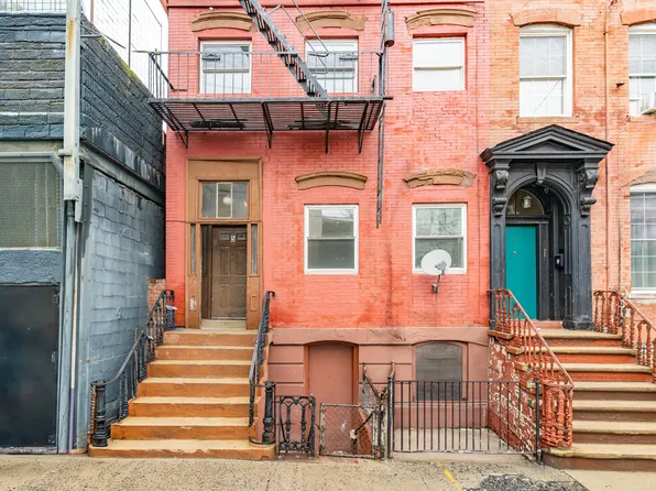 5 Elm St APT 3, Newark, NJ 07102