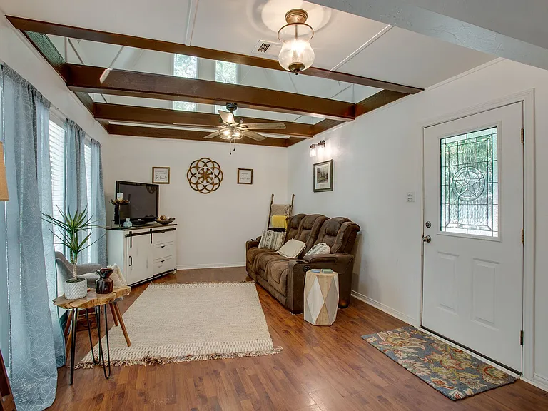 137 Oak Haven Dr — Photo 16