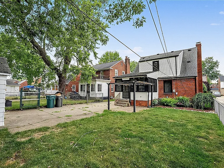 724 N Mildred St — Photo 30