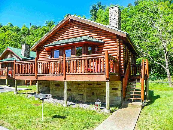 2nd image of 2308 Riverport Way
