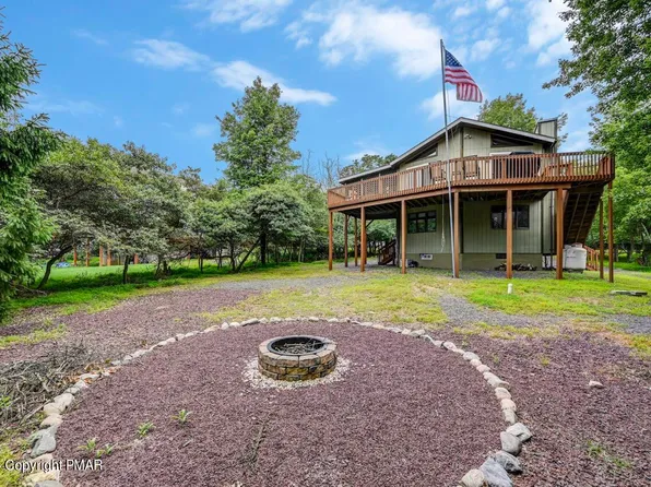 143 Lindbergh Cir, Albrightsville, PA 18210