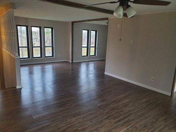 2nd image of 1205 Venido Dr
