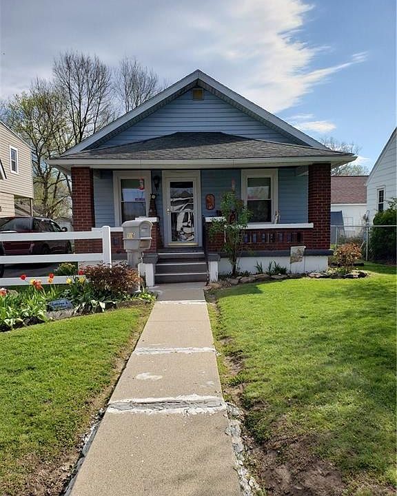1st image of 126 Warren Ave