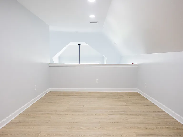 458 Hague St #2 — Photo 20