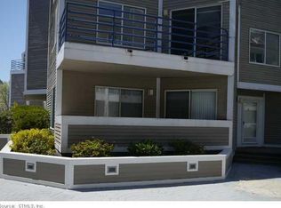 57 Harbour Close #57, New Haven, CT 06519