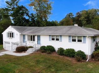 7 Mahoney Rd, East Windsor, CT 06088