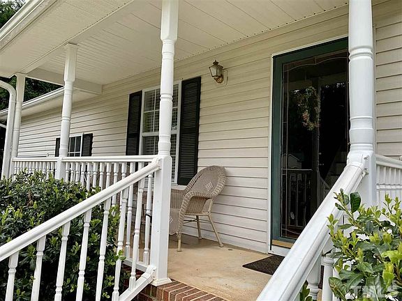 2nd image of 106 Creekbrook Ct
