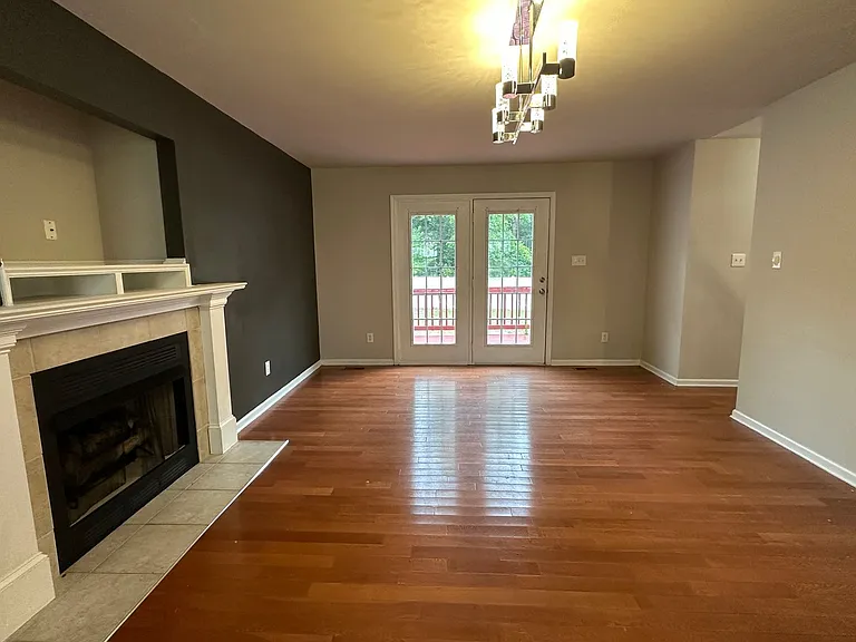 3679 Pioneer Dr — Photo 8