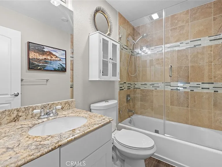 545 E Cypress Ave #F — Photo 17