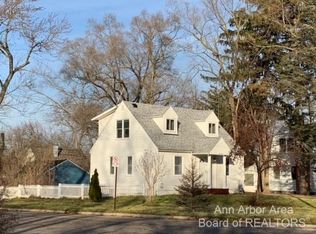 2770 Elmwood Ave, Ann Arbor, MI 48104