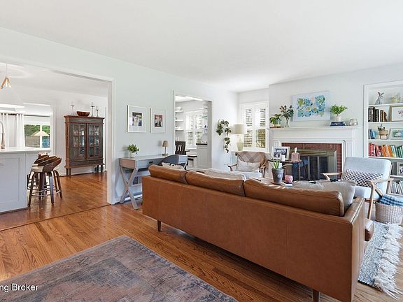3rd image of 441 Highfield Rd