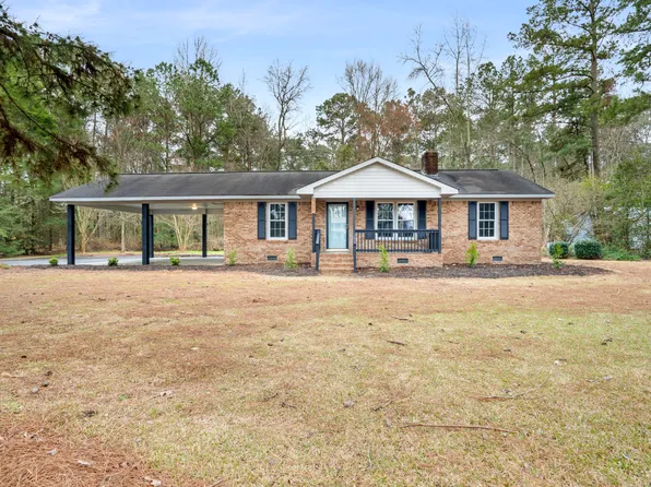 1429 Pocosin Rd, Winterville, NC 28590