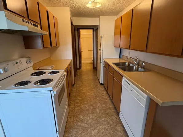 1910 N. 11th Street, 1910 N 11th St #8, Bismarck, ND 58501