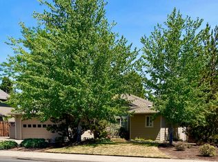 2934 SW 37th Ct, Redmond, OR 97756