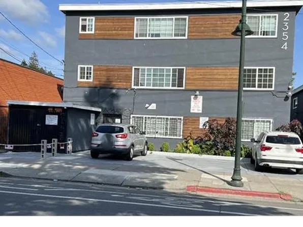 2354 Fruitvale Ave #11, Oakland, CA 94601