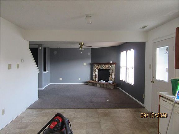 5th image of 10797 Miller Dr