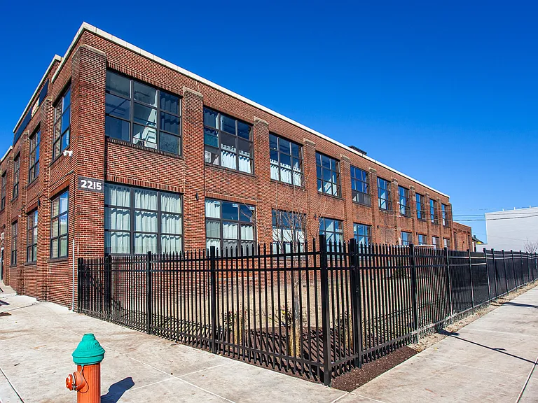 East Tioga Lofts — Photo 49