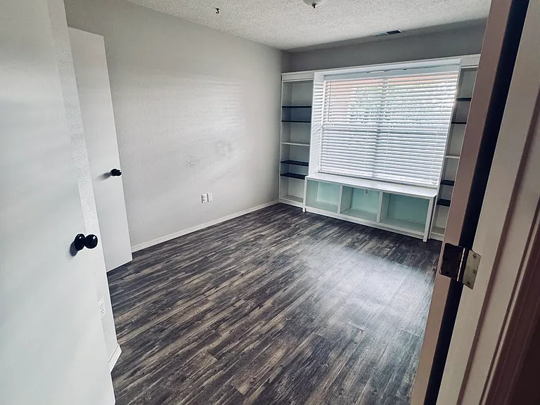 Rio Del Sol Ct NW — Photo 7