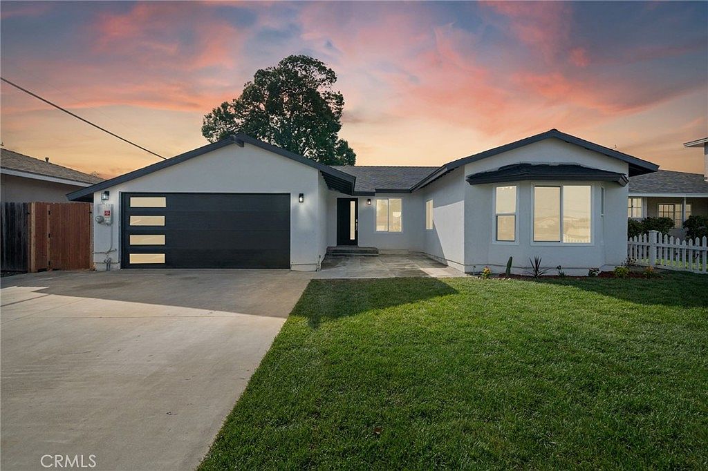 【匿名配送】HOUSES AND GARDENS IN CALIFORNIA Home Gardens, CA Homes for Sale & Real Estate | Redfin