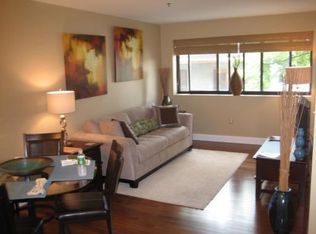15 N Beacon St APT 101, Allston, MA 02134