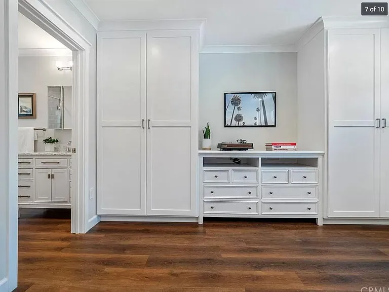 5436 E Sorrento Dr — Photo 2