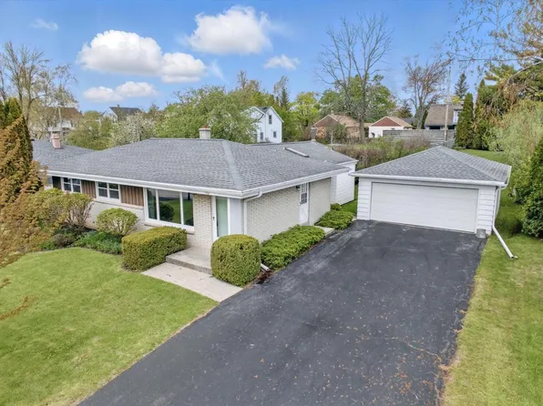 724 Mayflower AVENUE, Sheboygan, WI 53083
